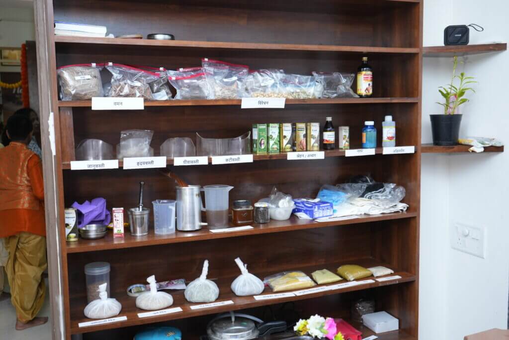 Ayurvedic scalp and hair wellness care at Sharmayu Clinic Virar