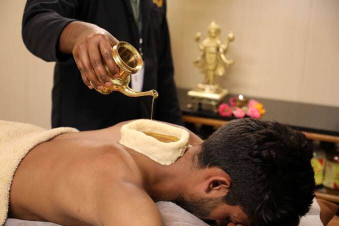 Kati Basti lower back Ayurvedic pain therapy at Sharmayu Clinic Virar